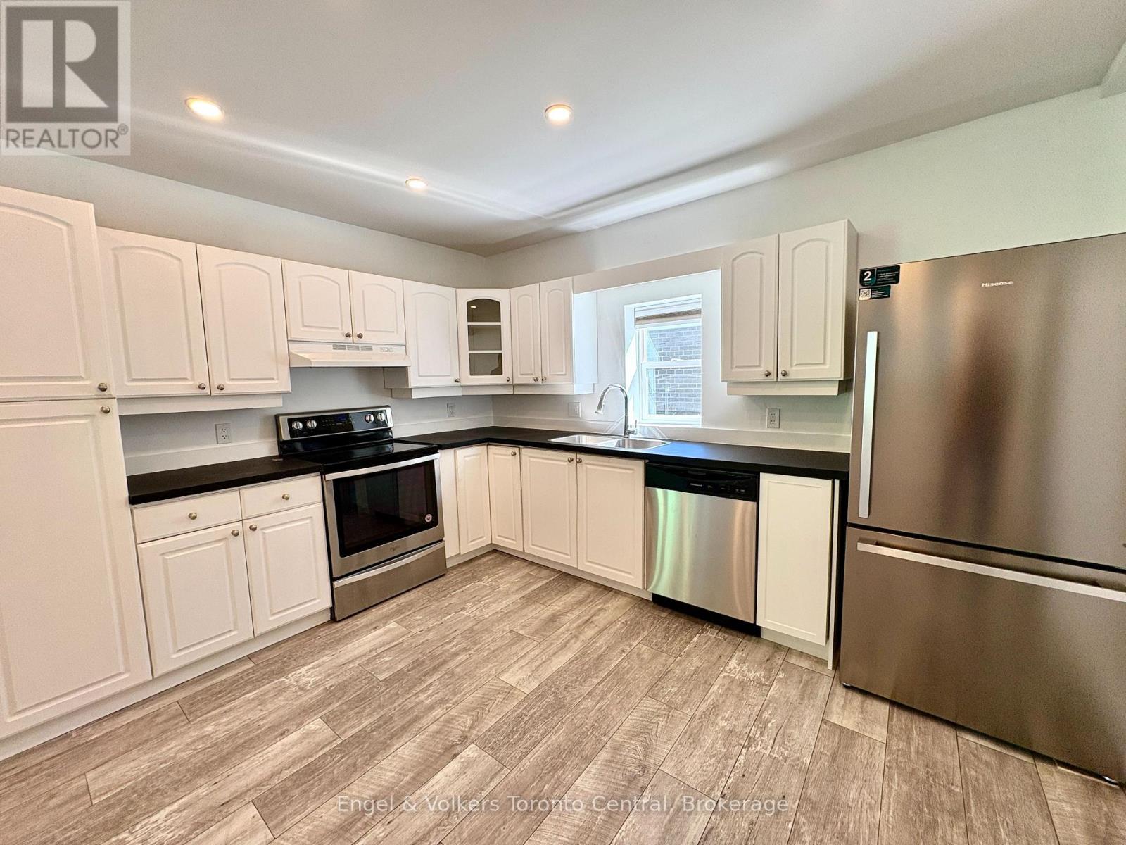 155 Hughson Street, Gravenhurst, Ontario  P1P 1H2 - Photo 5 - X13818742