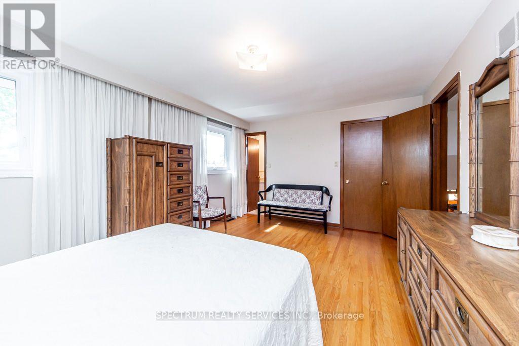 16 Burin Court, Toronto, Ontario  M9C 4Y3 - Photo 24 - W13825468