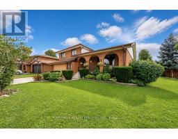16 BURIN COURT, Toronto, Ontario
