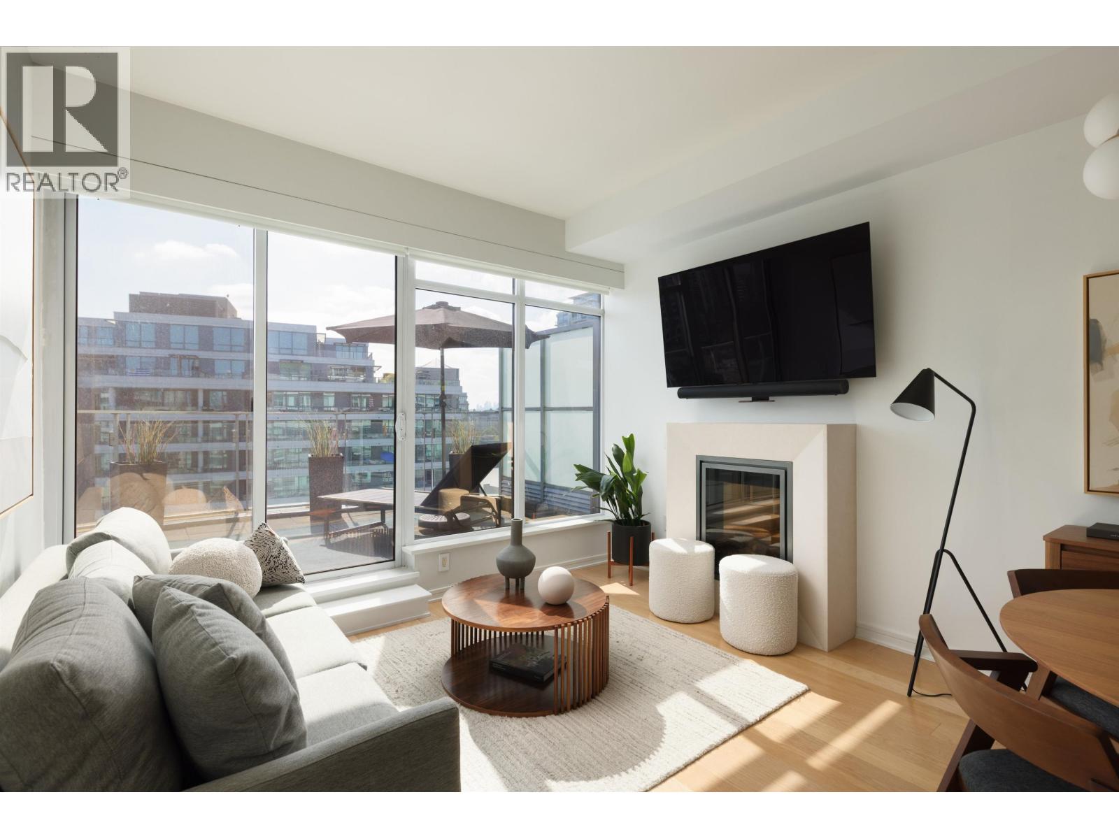 1103 1661 Ontario Street, Vancouver, British Columbia  V5Y 0C3 - Photo 2 - R3169298