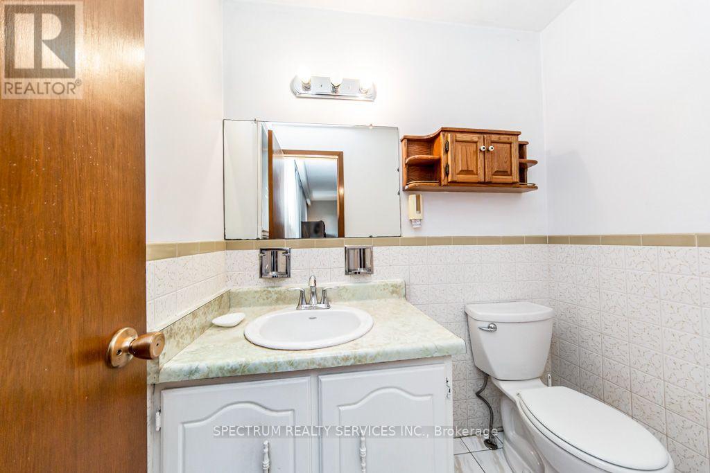 16 Burin Court, Toronto, Ontario  M9C 4Y3 - Photo 25 - W13825468