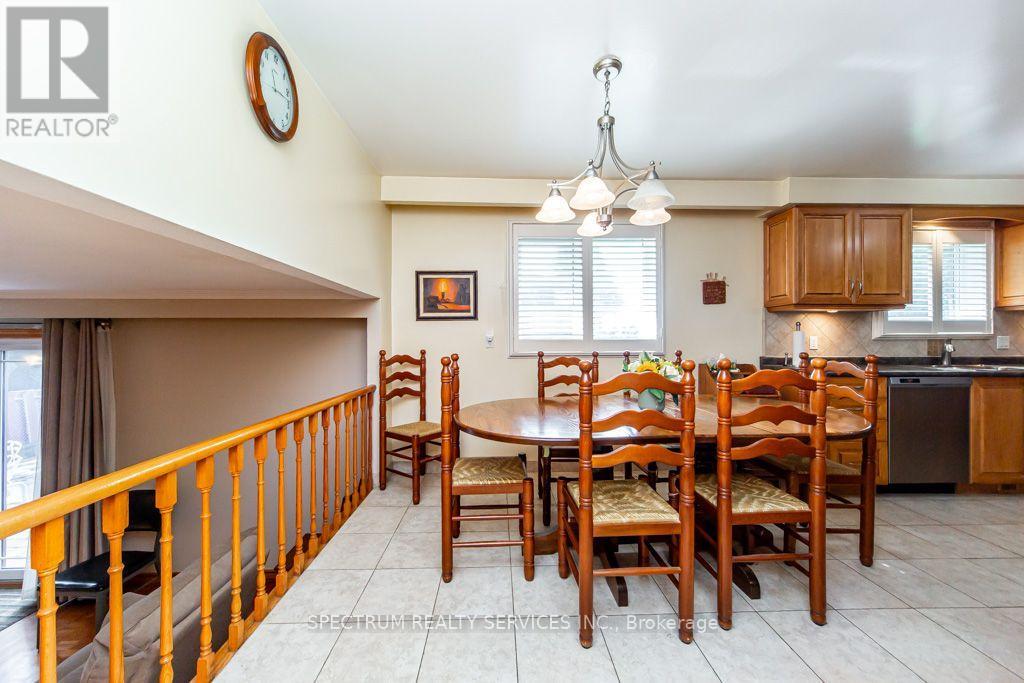 16 Burin Court, Toronto, Ontario  M9C 4Y3 - Photo 11 - W13825468