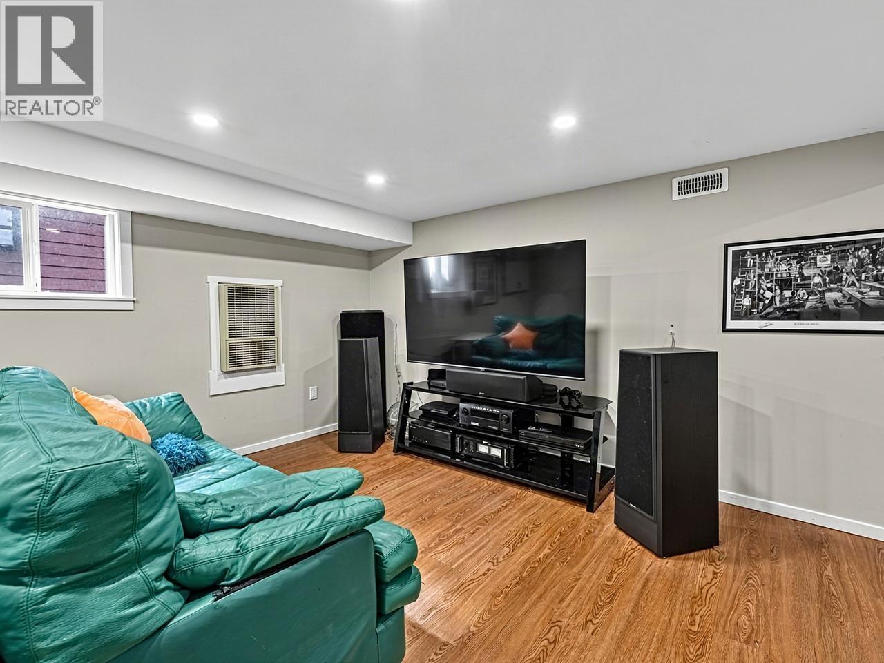 1109 Seventh Avenue, New Westminster, British Columbia  V3M 2J6 - Photo 23 - R3168999