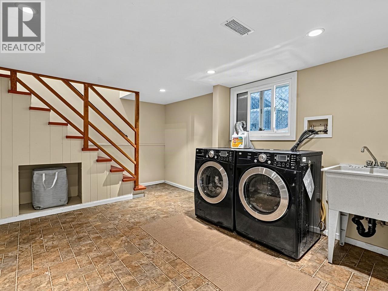 1109 Seventh Avenue, New Westminster, British Columbia  V3M 2J6 - Photo 26 - R3168999