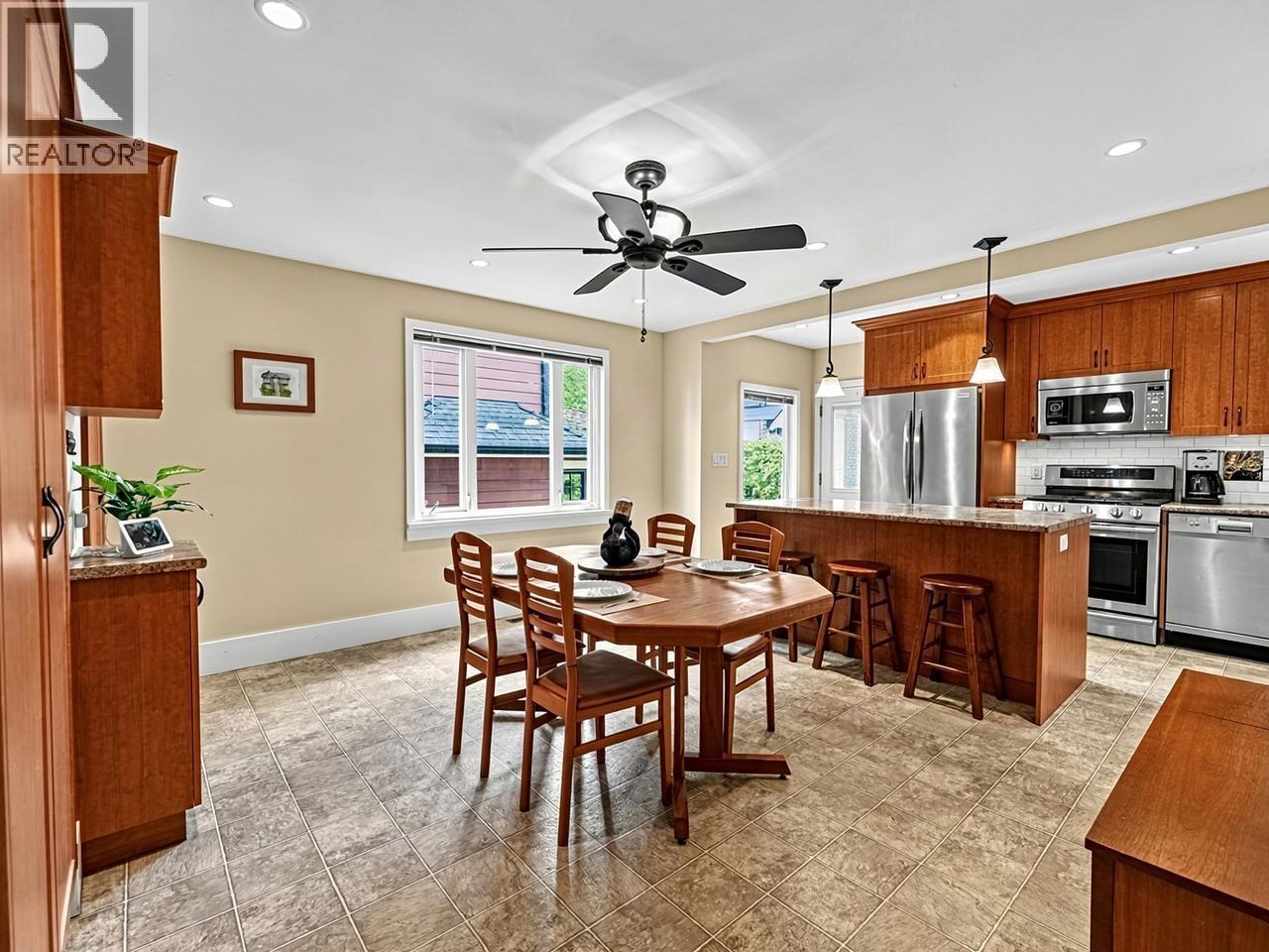 1109 Seventh Avenue, New Westminster, British Columbia  V3M 2J6 - Photo 10 - R3168999