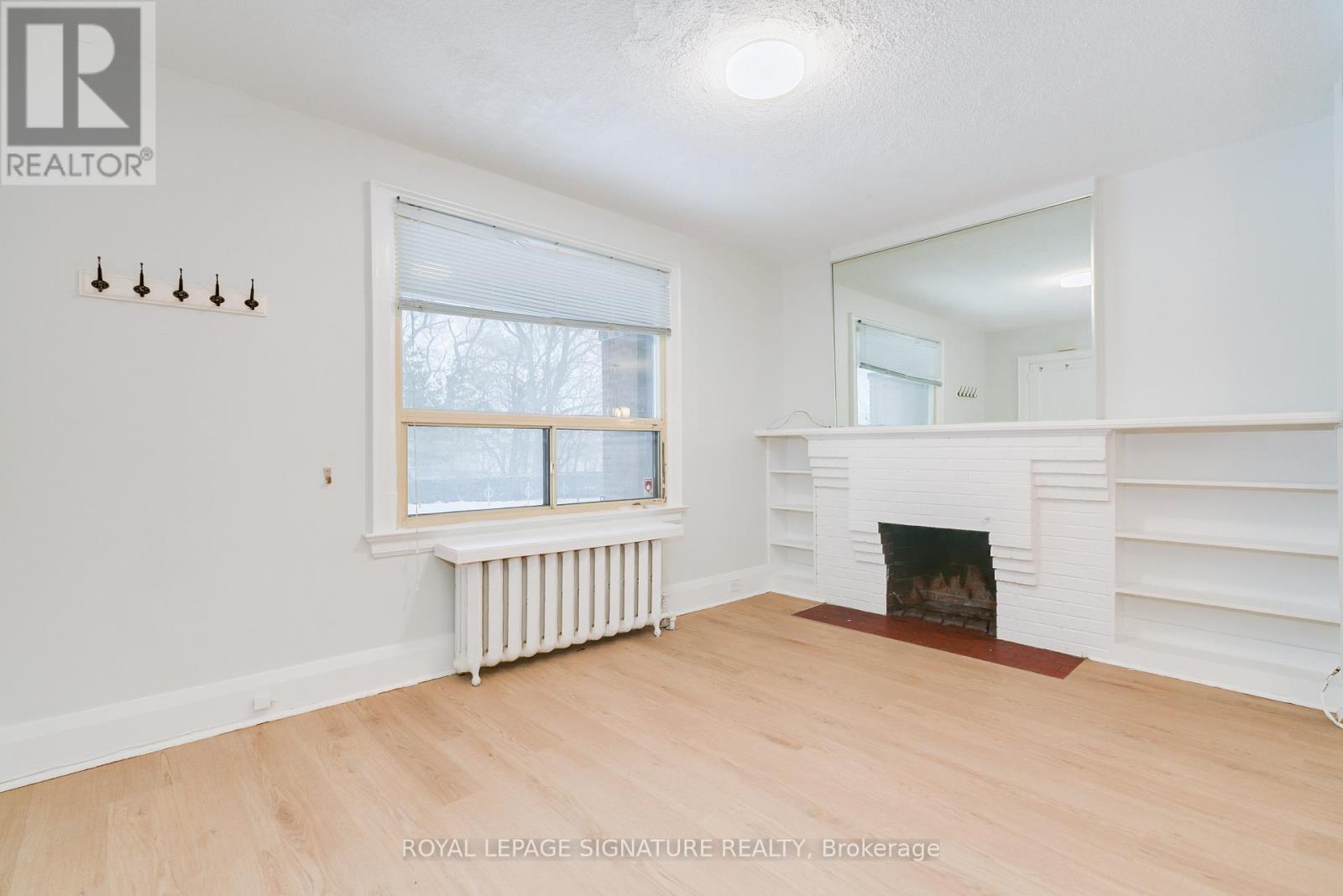 Unit 2 - 27 Hillsboro Avenue, Toronto, Ontario  M5R 1S6 - Photo 10 - C13825492