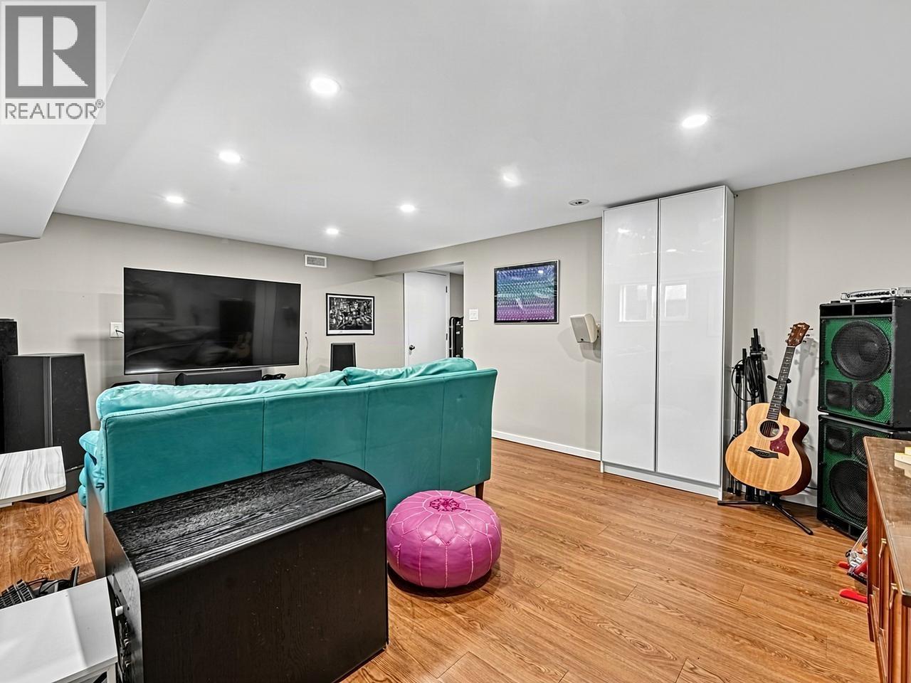 1109 Seventh Avenue, New Westminster, British Columbia  V3M 2J6 - Photo 24 - R3168999