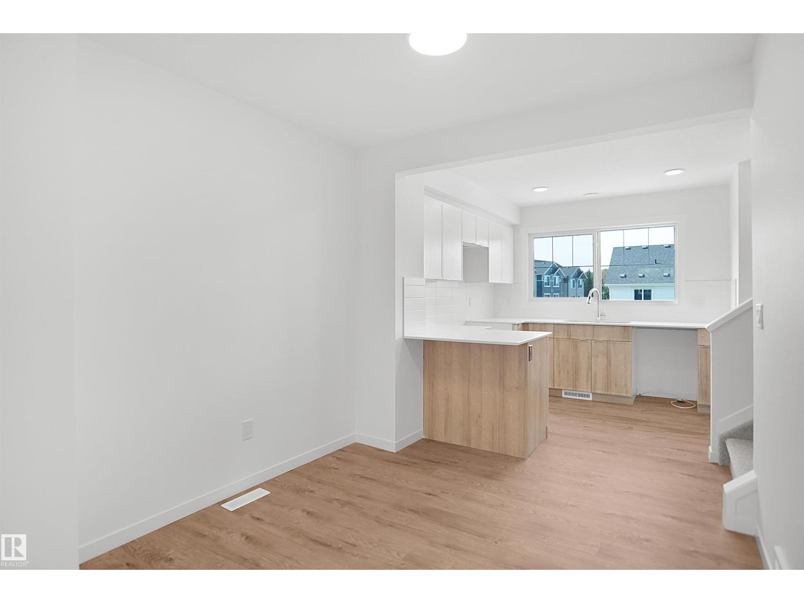 #11 531 MERLIN LANDING LD NW