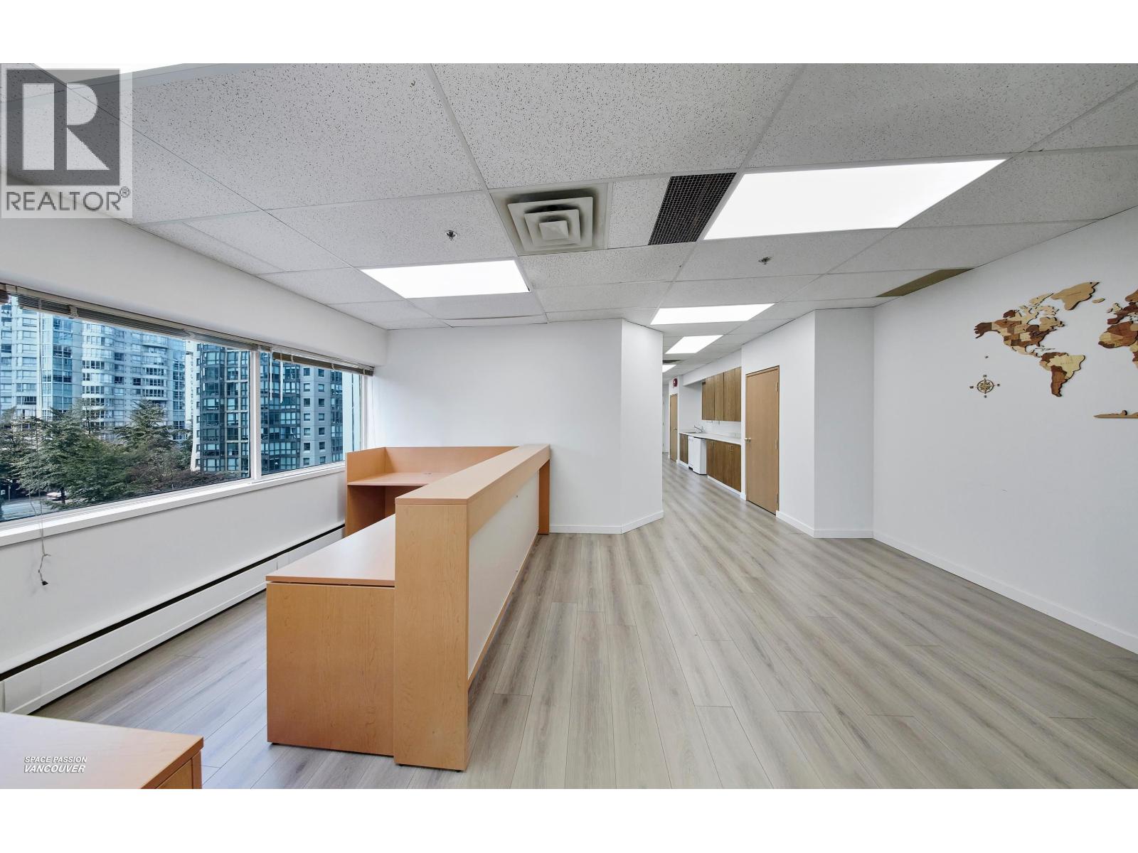 502 1281 West Georgia Street, Vancouver, British Columbia  V6E 3J7 - Photo 3 - C8081812