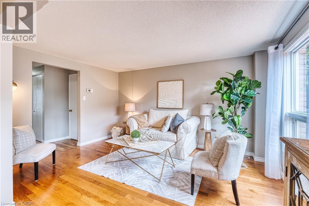 415 Hadfield Court, Cambridge, Ontario  N3H 5M4 - Photo 6 - 40861390