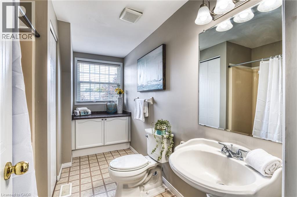 415 Hadfield Court, Cambridge, Ontario  N3H 5M4 - Photo 21 - 40861390