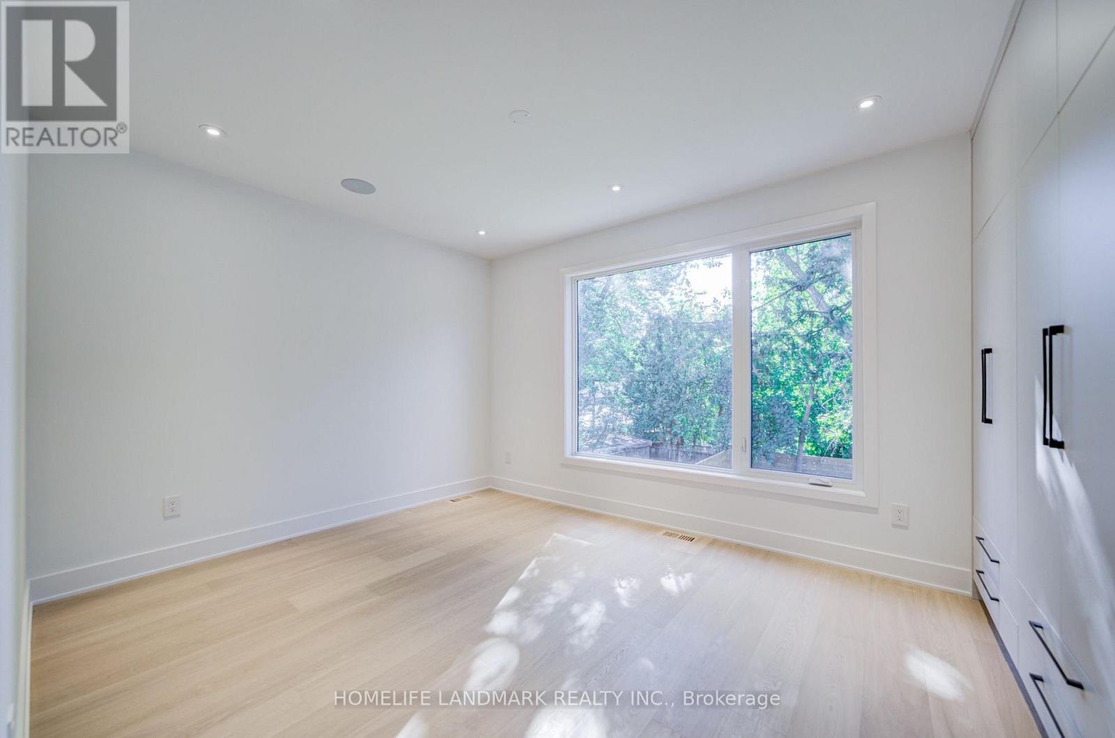 34 Hiawatha Road, Toronto, Ontario  M4L 2X8 - Photo 20 - E13825588
