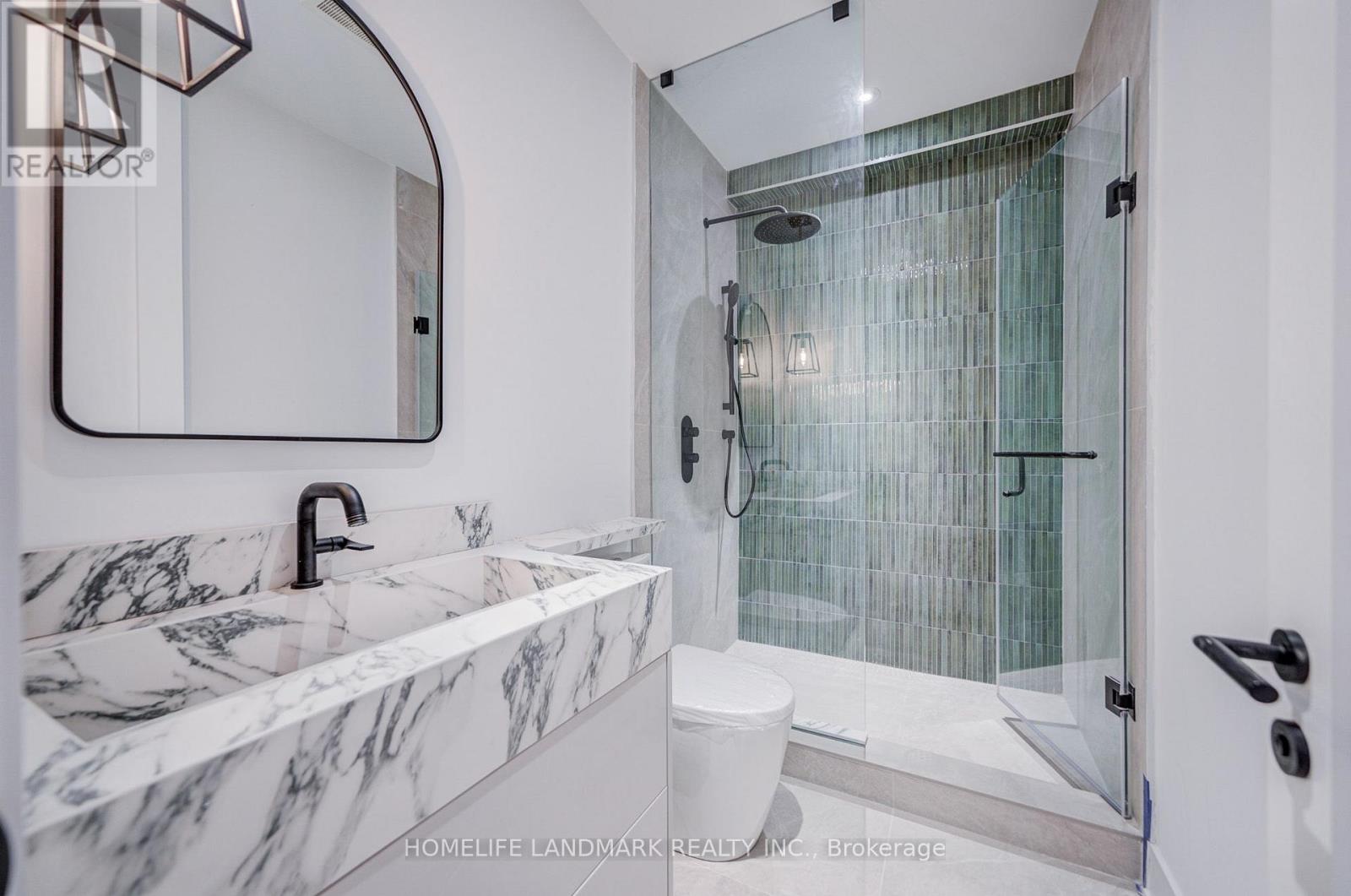 34 Hiawatha Road, Toronto, Ontario  M4L 2X8 - Photo 25 - E13825588