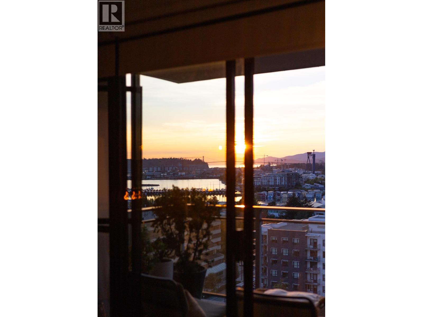 1505 155 W 1st Street, North Vancouver, British Columbia  V7M 3N8 - Photo 38 - R3169266