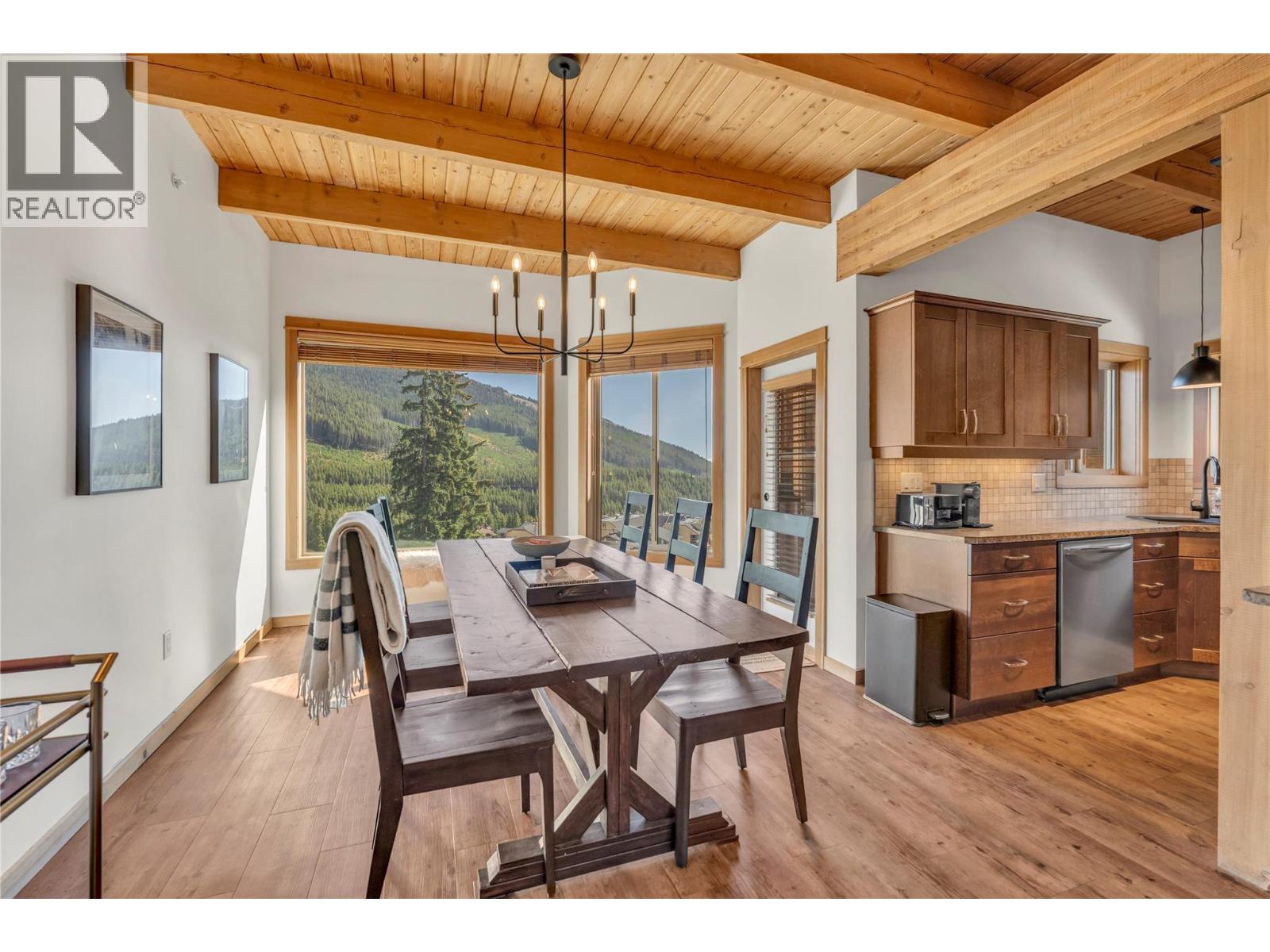 306 Creekview Road Unit# 14, Apex Mountain, British Columbia  V0H 1K0 - Photo 18 - 10400561