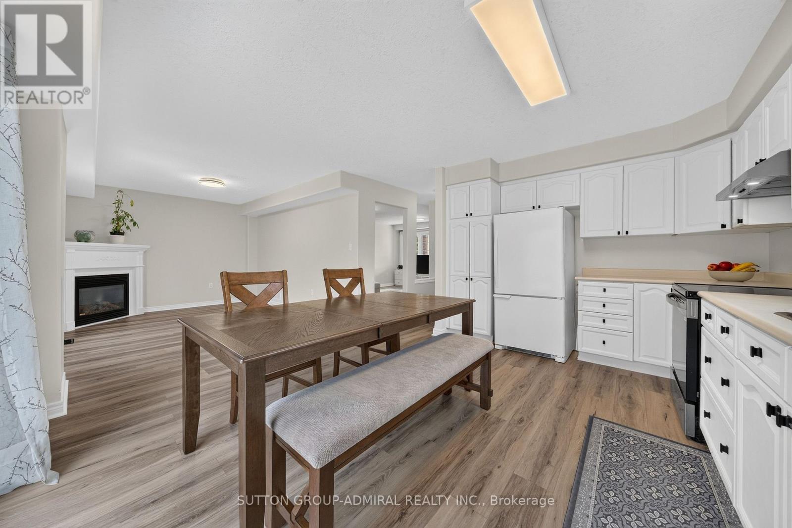34 Balmoral Place, Barrie, Ontario  L4N 0Y9 - Photo 18 - S13825572