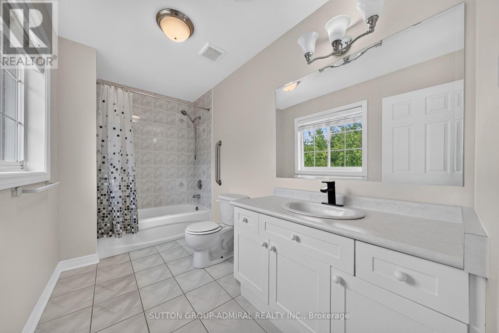34 Balmoral Place, Barrie, Ontario  L4N 0Y9 - Photo 23 - S13825572