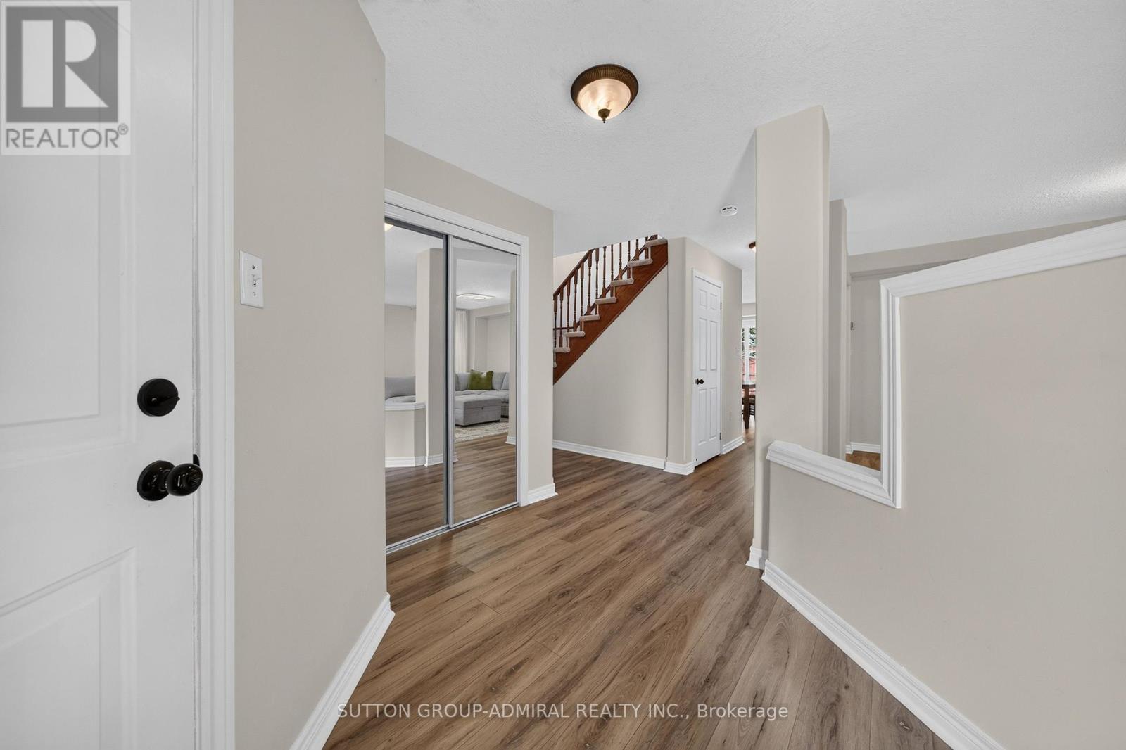 34 Balmoral Place, Barrie, Ontario  L4N 0Y9 - Photo 6 - S13825572