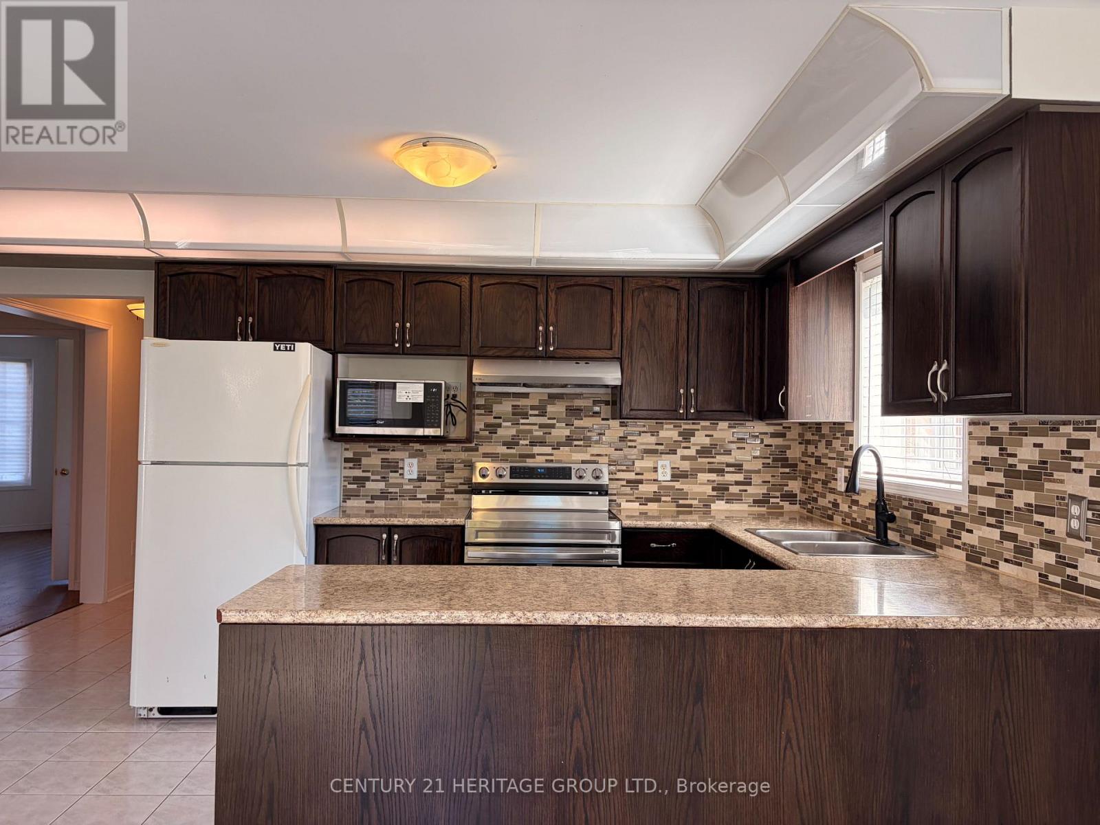 482 Ferndale Drive N, Barrie, Ontario L4N 0S1 - Photo 7 - S13765968