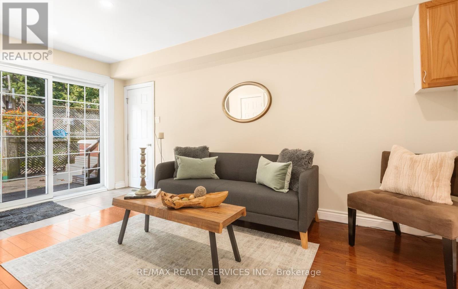 193 Elizabeth Street S, Brampton, Ontario  L6Y 1R9 - Photo 6 - W13741916
