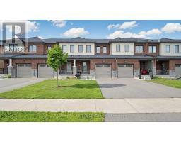 300 BEDROCK DRIVE, Hamilton, Ontario