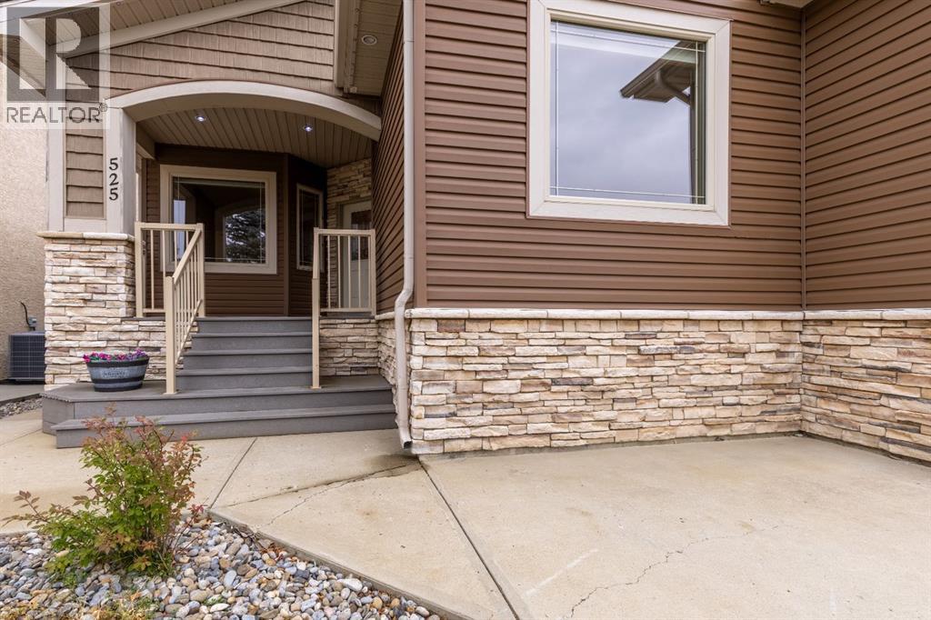 525 Edinburgh Road W, Lethbridge, Alberta  T1J 5A8 - Photo 4 - A2345875