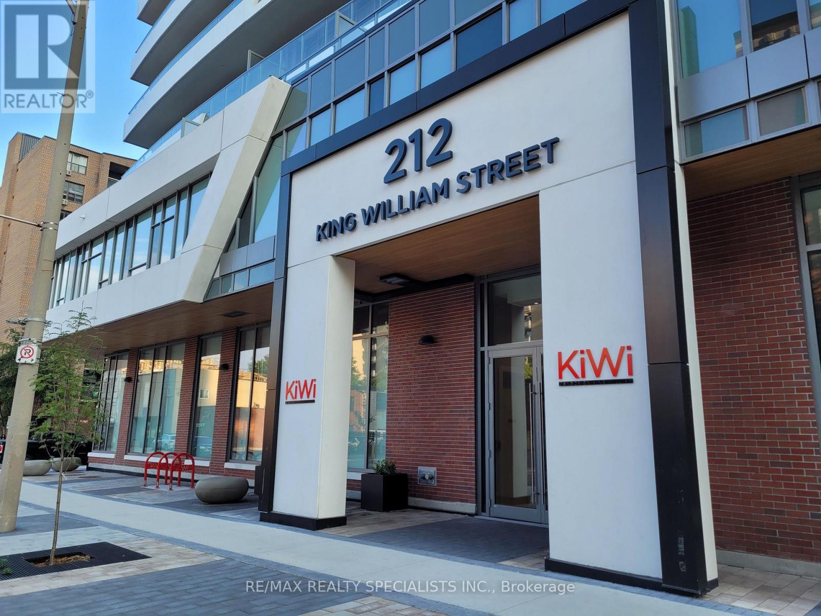 1418 - 212 King William Street, Hamilton, Ontario  L8R 0A7 - Photo 2 - X13825554