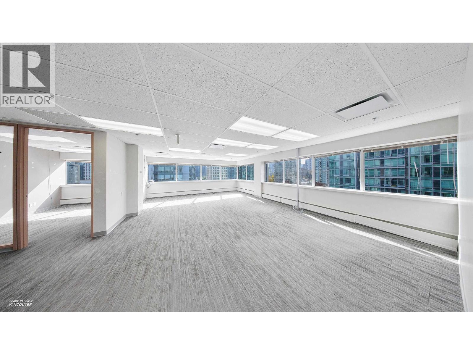 900 1281 WEST GEORGIA STREET, Vancouver, British Columbia