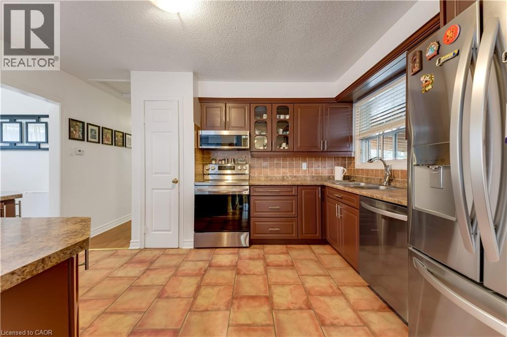 49 Carnaby Crescent, Kitchener, Ontario  N2A 1M6 - Photo 11 - 40863762