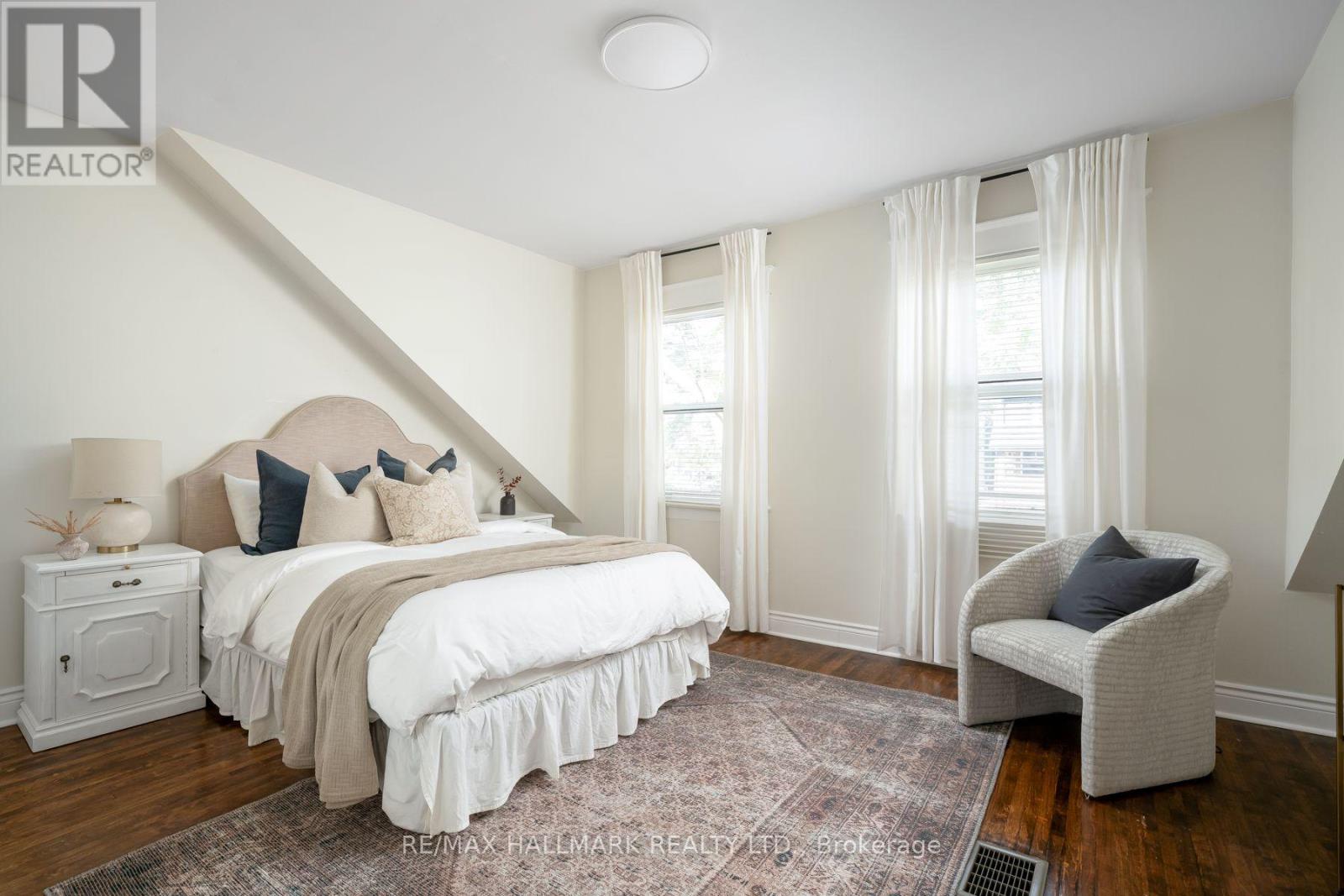 31 Cassels Avenue, Toronto, Ontario  M4E 1X9 - Photo 32 - E13823240
