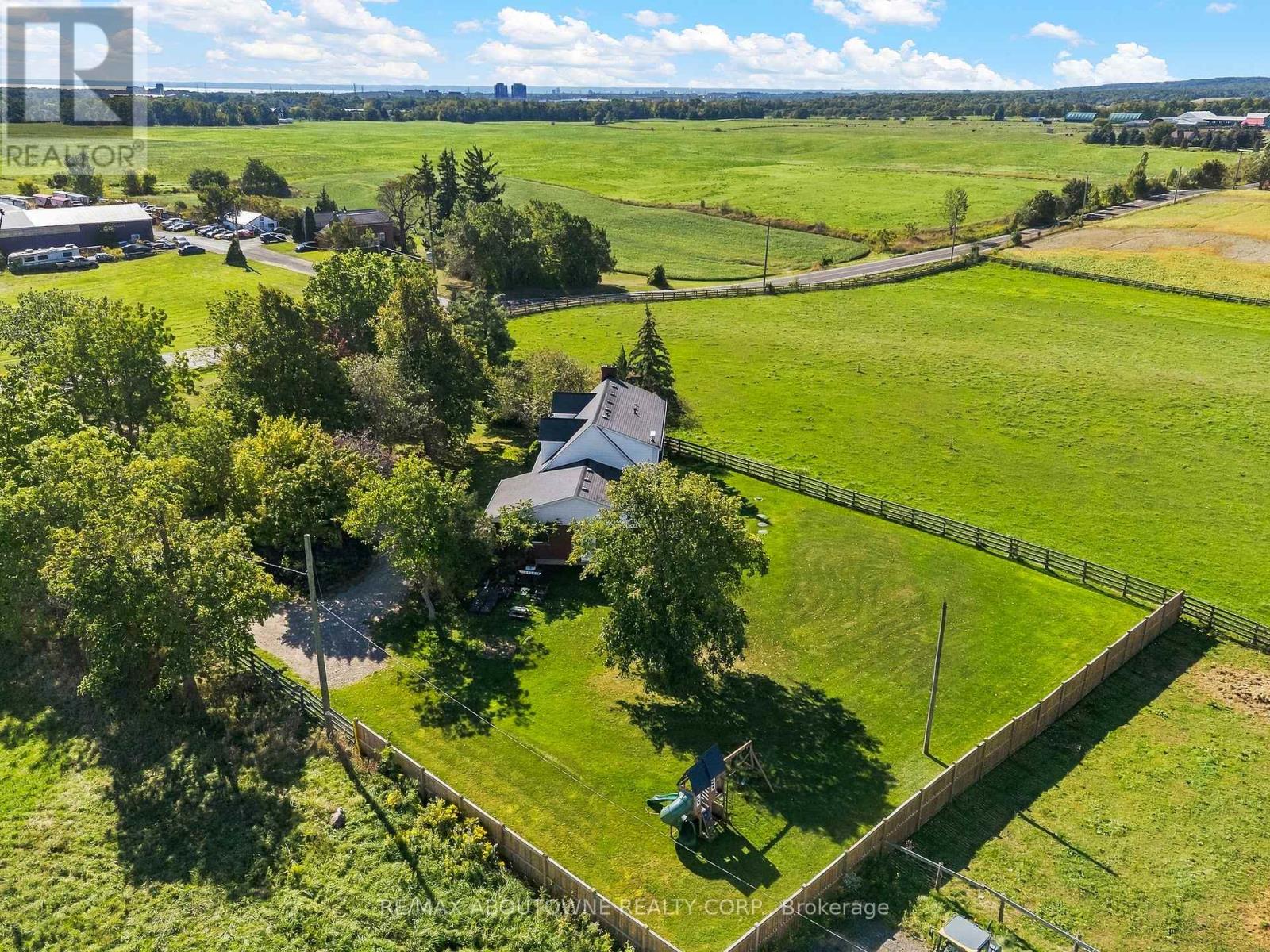 5367 2 Side Road, Milton, Ontario  L9T 2Y1 - Photo 34 - W13825160