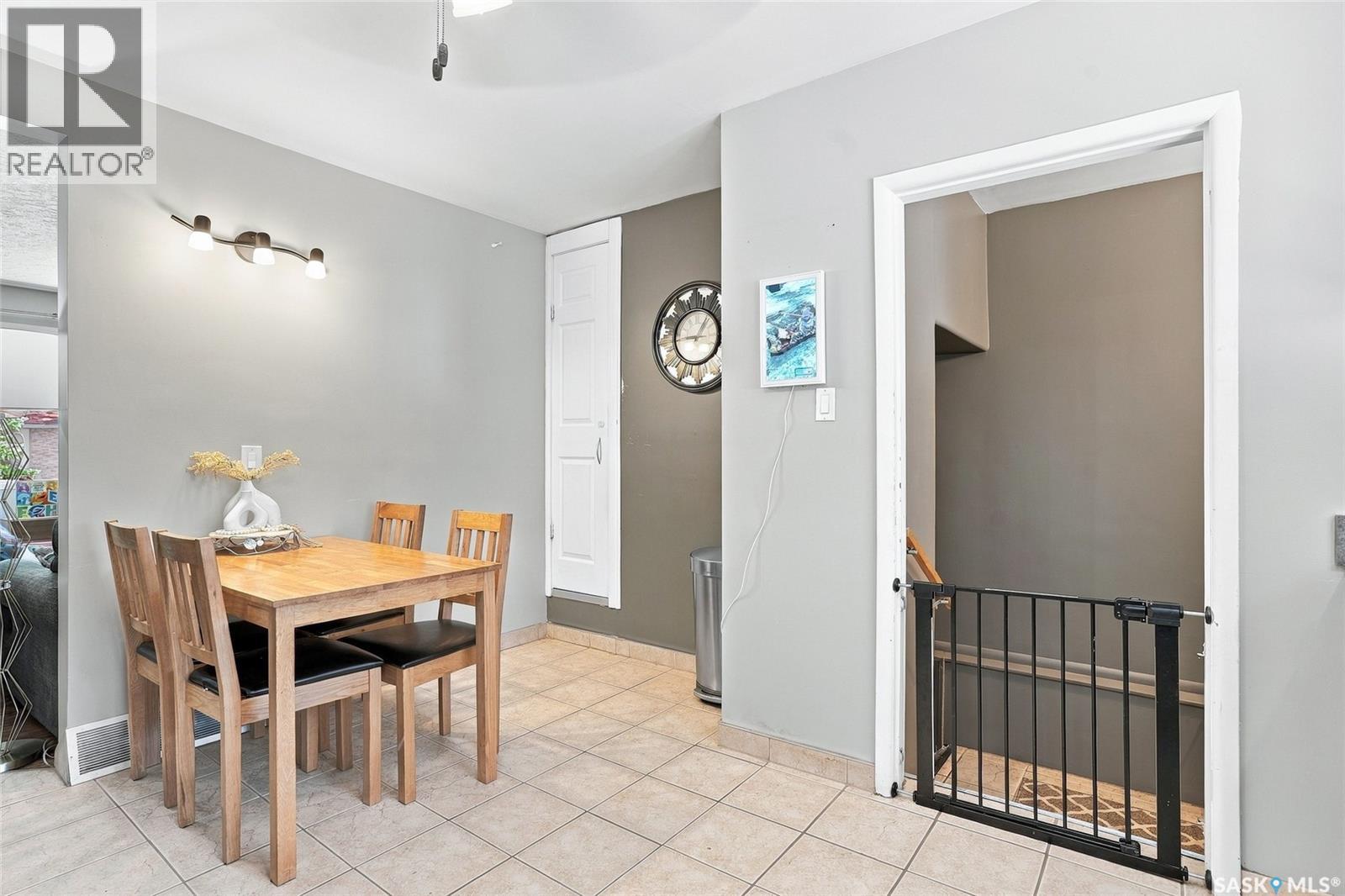 2518 Ewart Avenue, Saskatoon, Saskatchewan  S7J 1Y8 - Photo 15 - SK049444