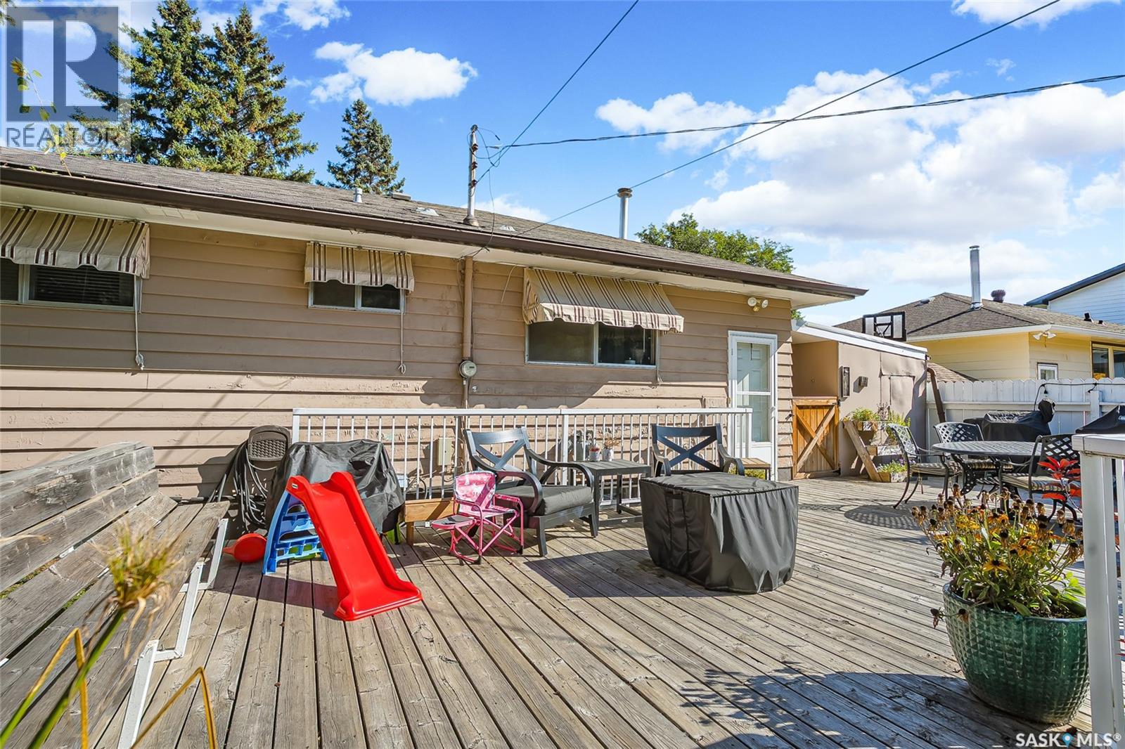 2518 Ewart Avenue, Saskatoon, Saskatchewan  S7J 1Y8 - Photo 41 - SK049444