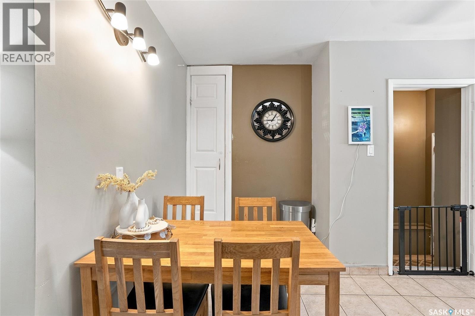 2518 Ewart Avenue, Saskatoon, Saskatchewan  S7J 1Y8 - Photo 9 - SK049444