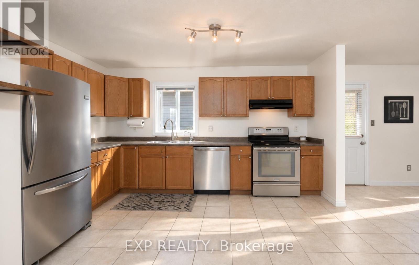 65 Kerr Crescent, Ingersoll, Ontario  N5C 4H1 - Photo 8 - X13825658