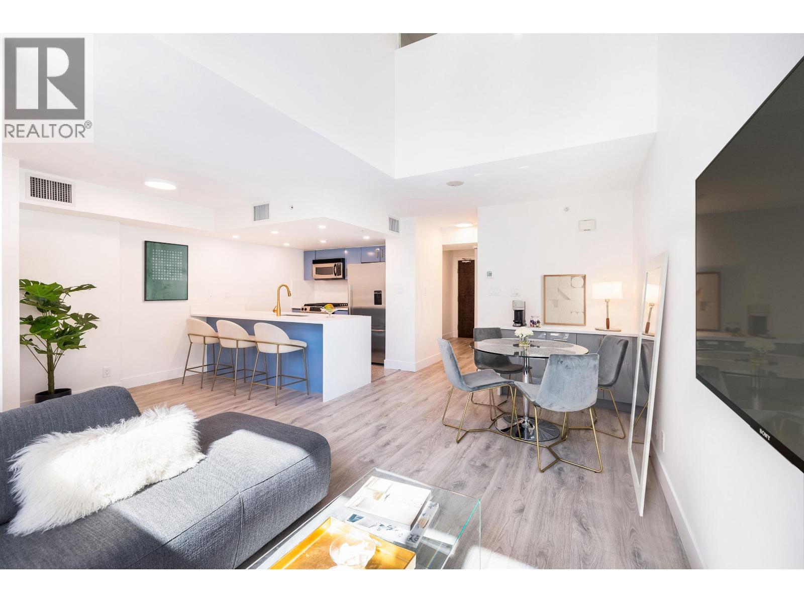 Th8 168 E Esplanade Avenue, North Vancouver, British Columbia  V7L 4X8 - Photo 10 - R3152703