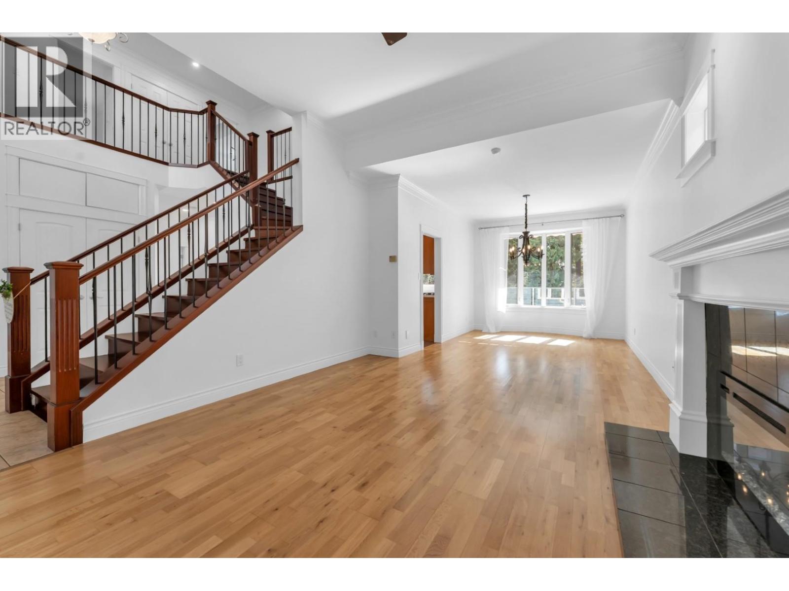 425 Tempe Crescent, North Vancouver, British Columbia  V7N 1E7 - Photo 5 - R3163293