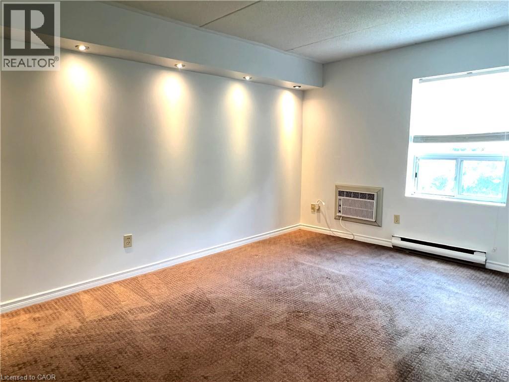 384 W Erb Street Unit# 307, Waterloo, Ontario  N2L 1W6 - Photo 16 - 40863387