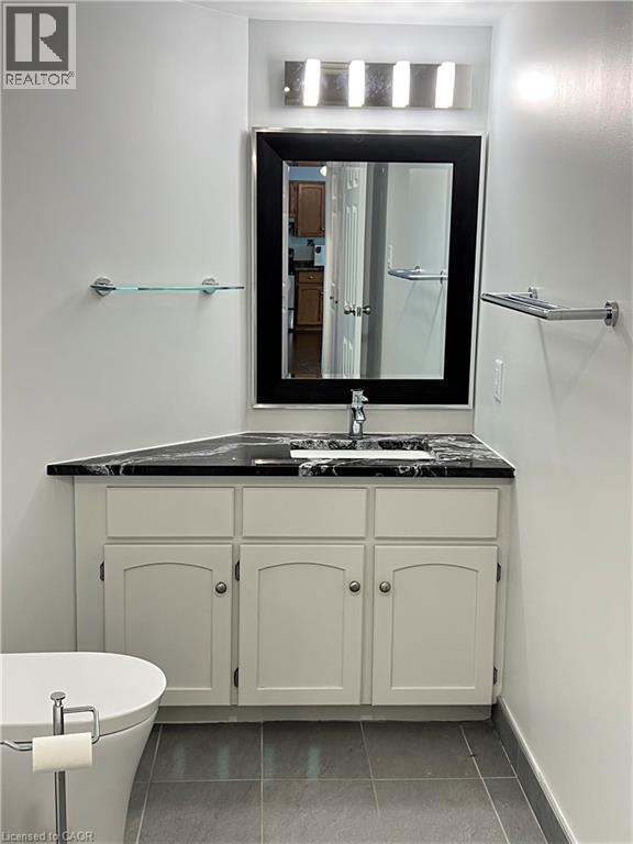 384 W Erb Street Unit# 307, Waterloo, Ontario  N2L 1W6 - Photo 19 - 40863387