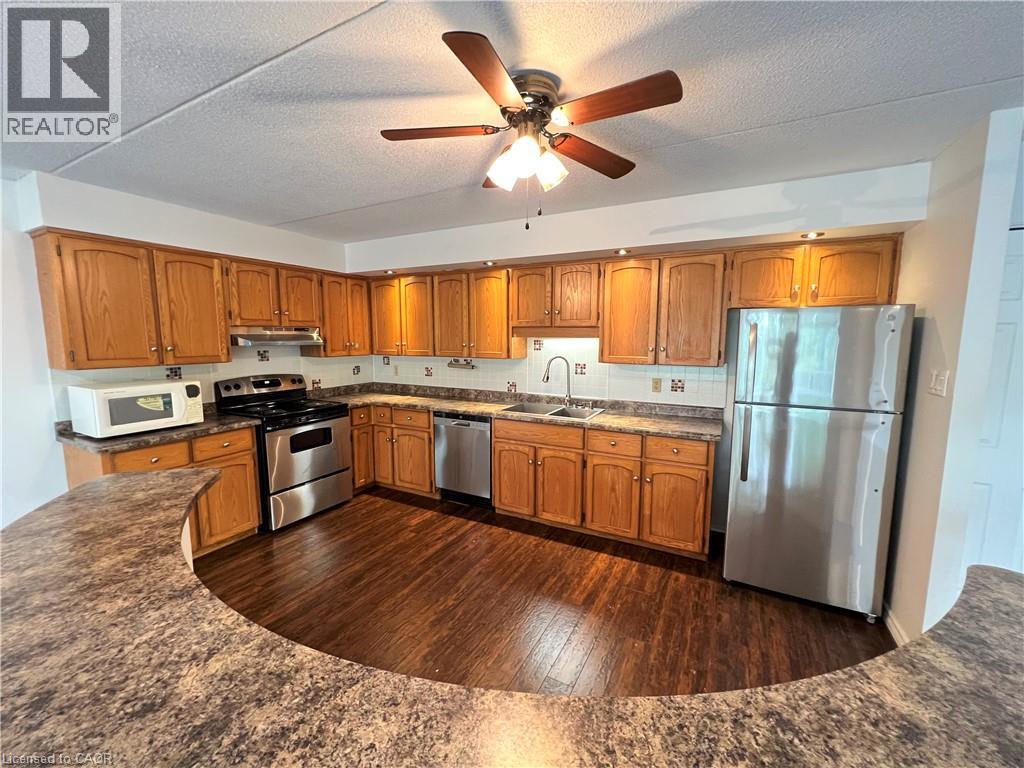 384 W Erb Street Unit# 307, Waterloo, Ontario  N2L 1W6 - Photo 4 - 40863387