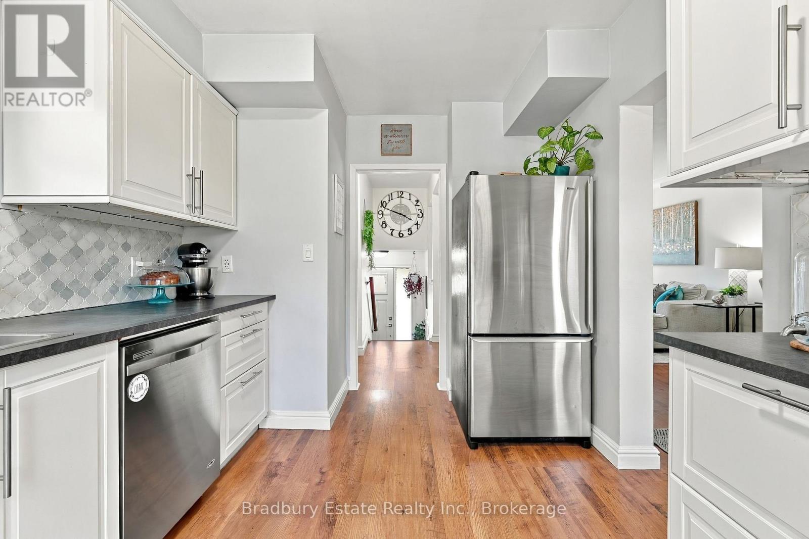 2301 Barclay Road, Burlington, Ontario  L7R 2B7 - Photo 14 - W13825654