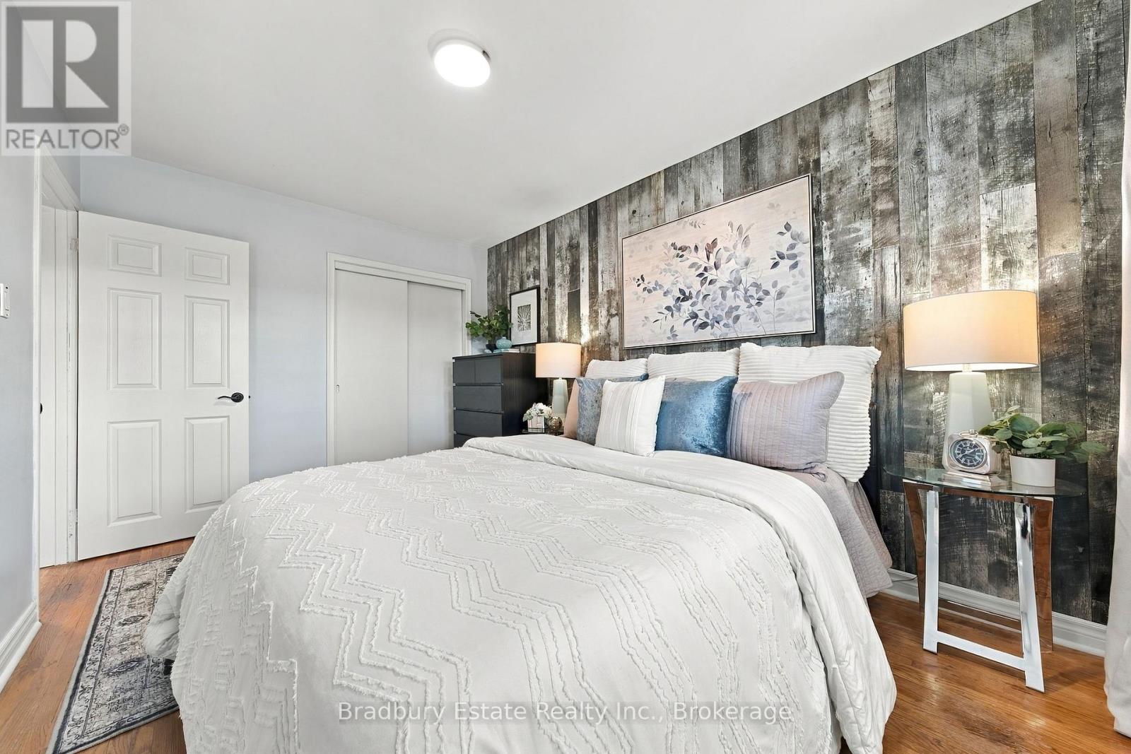 2301 Barclay Road, Burlington, Ontario  L7R 2B7 - Photo 22 - W13825654