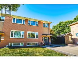 2301 BARCLAY ROAD, Burlington, Ontario