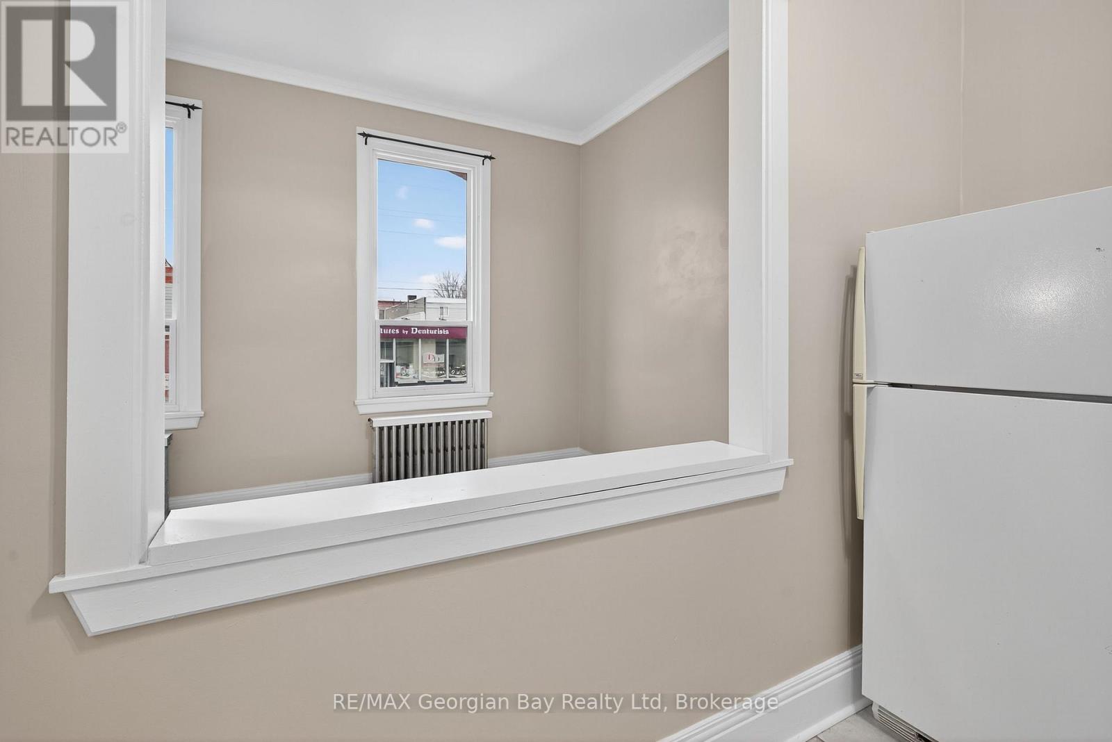 3 - 90 Main Street, Penetanguishene, Ontario  L9M 1T4 - Photo 14 - S13825640