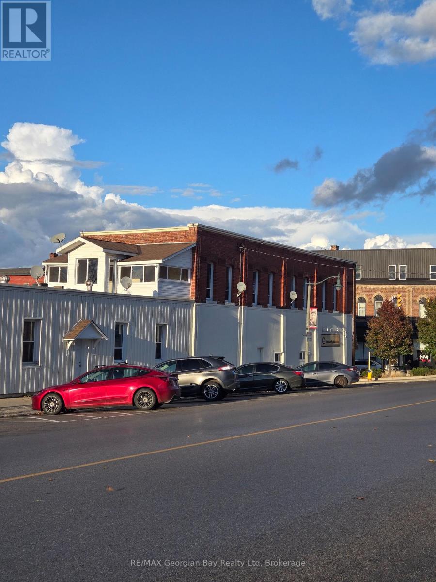 3 - 90 Main Street, Penetanguishene, Ontario  L9M 1T4 - Photo 3 - S13825640