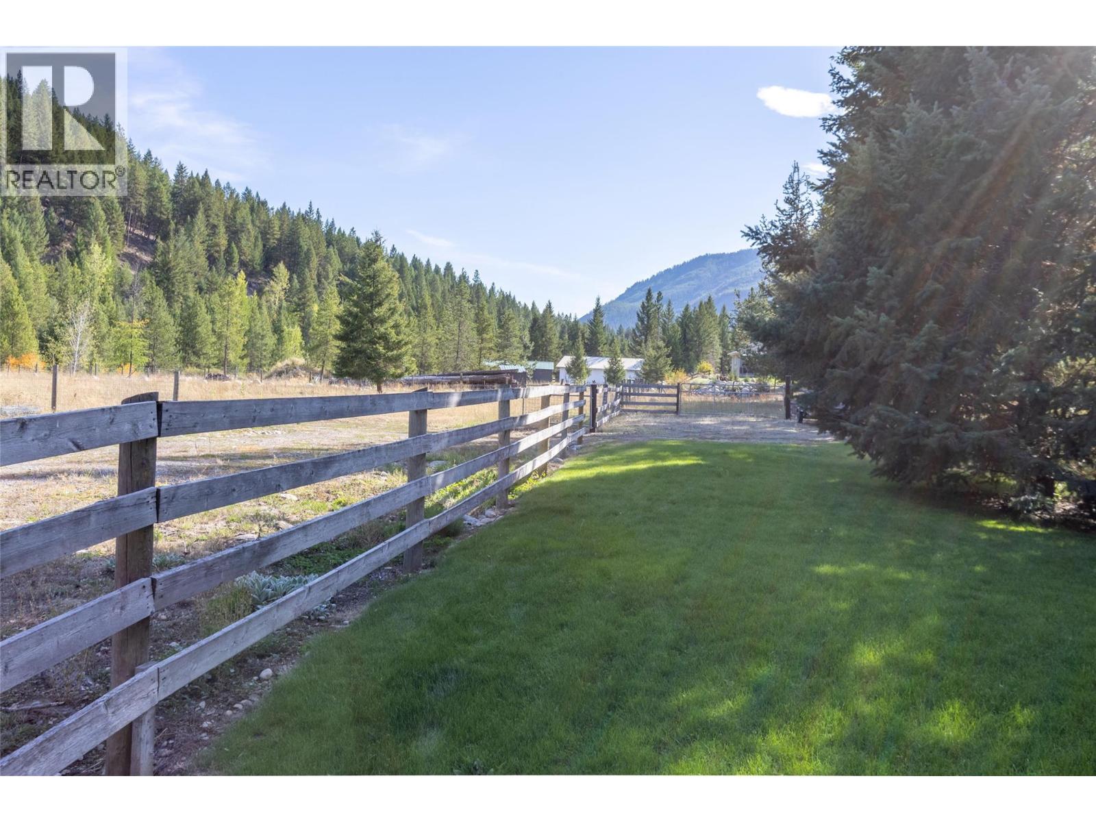 50 Taylor Way, Beaverdell, British Columbia  V0H 1A0 - Photo 17 - 10401411
