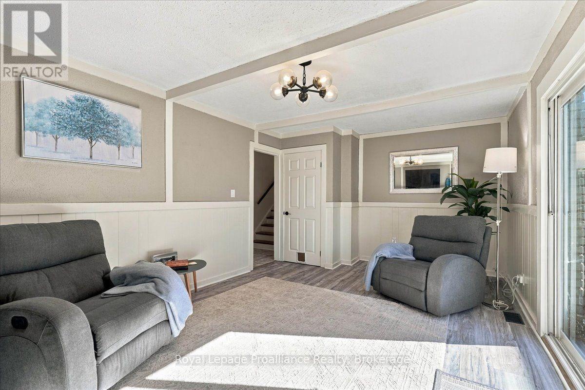 641 Freemont Road, Belleville, Ontario  K8N 1Z2 - Photo 10 - X13825794