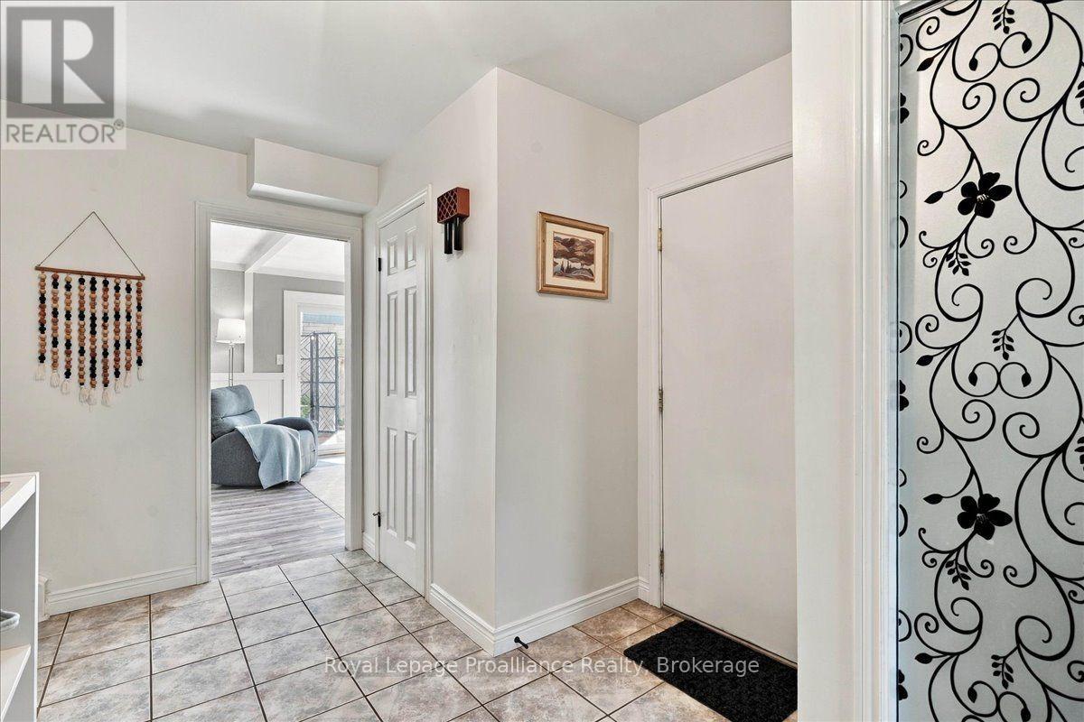 641 Freemont Road, Belleville, Ontario  K8N 1Z2 - Photo 13 - X13825794