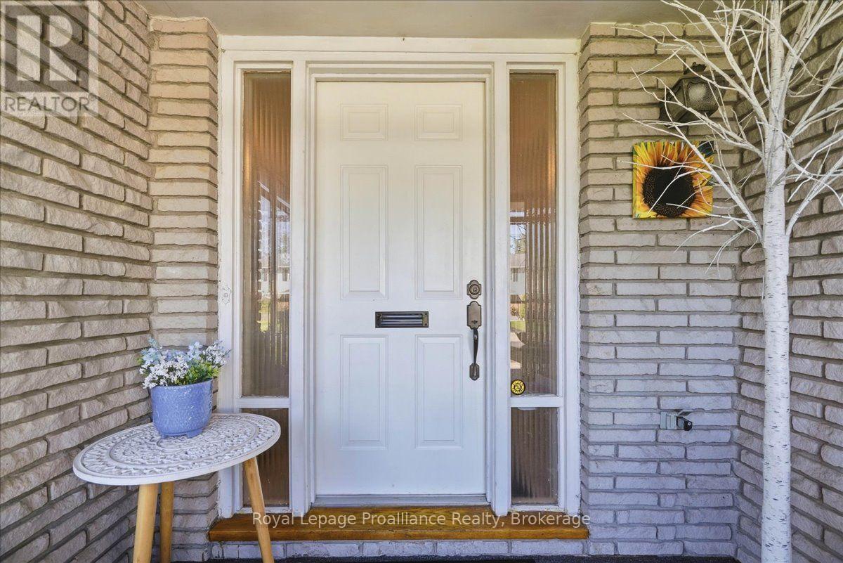 641 Freemont Road, Belleville, Ontario  K8N 1Z2 - Photo 7 - X13825794
