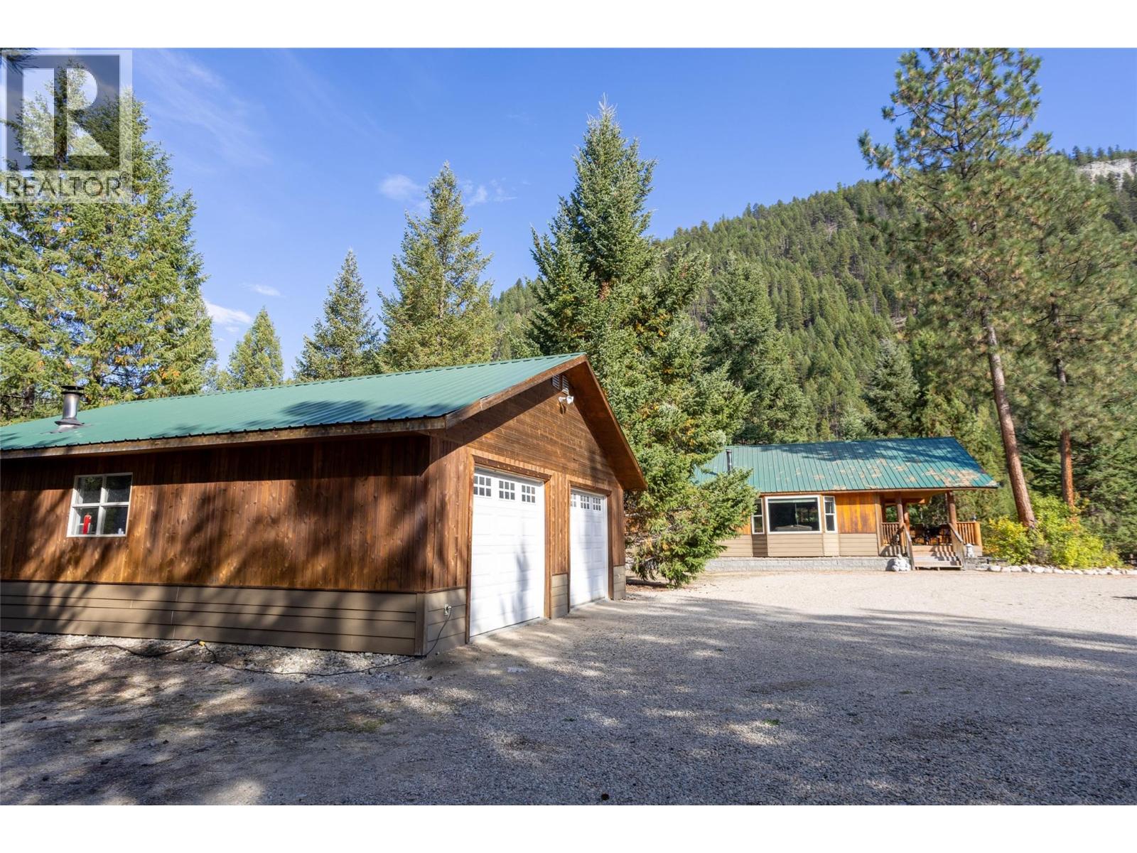 50 Taylor Way, Beaverdell, British Columbia  V0H 1A0 - Photo 32 - 10401411